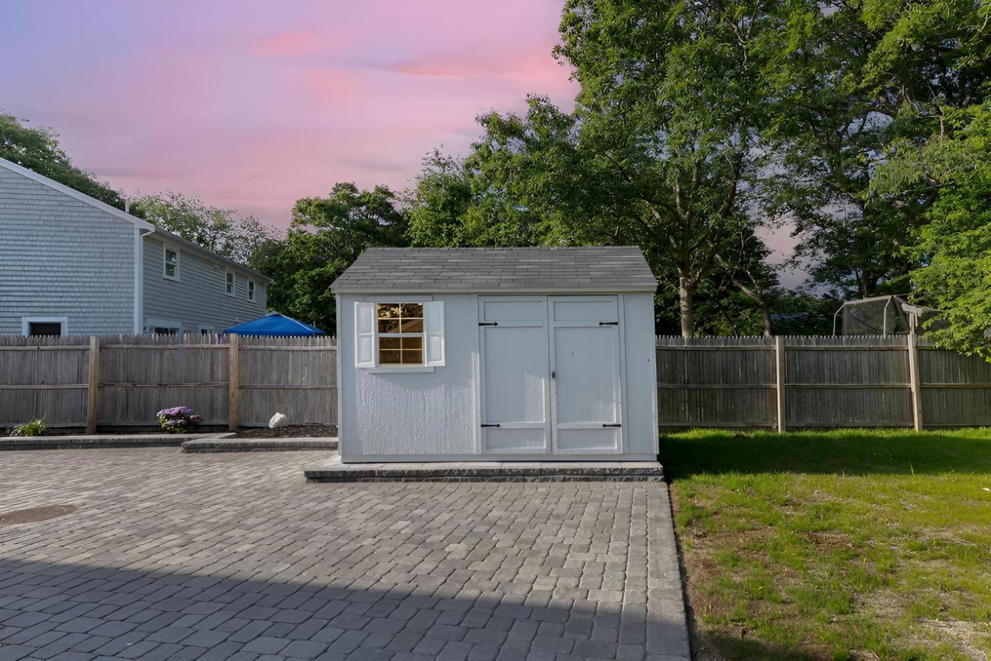 Renovated & Sophisticated Home Near Beach & Shops! 반스터블 외부 사진